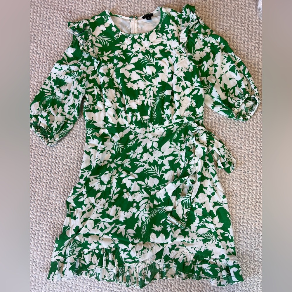 Ann Taylor Petite Dress
